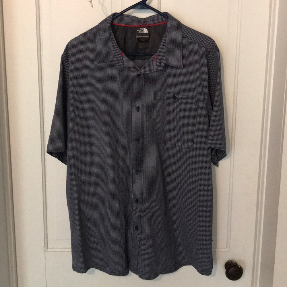 The North Face XL short sleeve button down